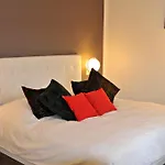 Radio - Teritoria Hotel 3*